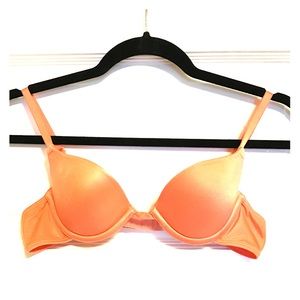 Orange Push-Up Wonderbra 34A